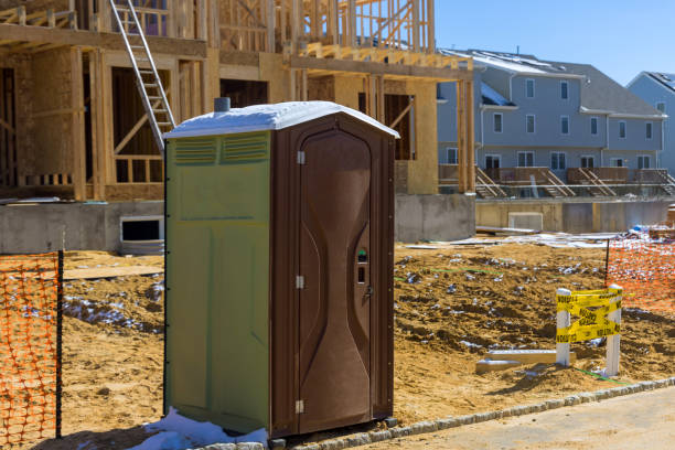 Portable Toilet Options We Offer in Bedford, TX