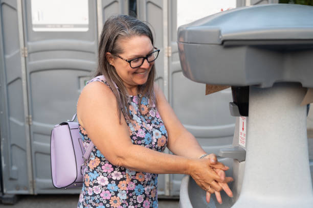 Best Construction site porta potty rental  in Bedford, TX